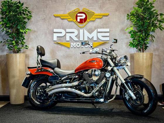 SUZUKI BOULEVARD M800 